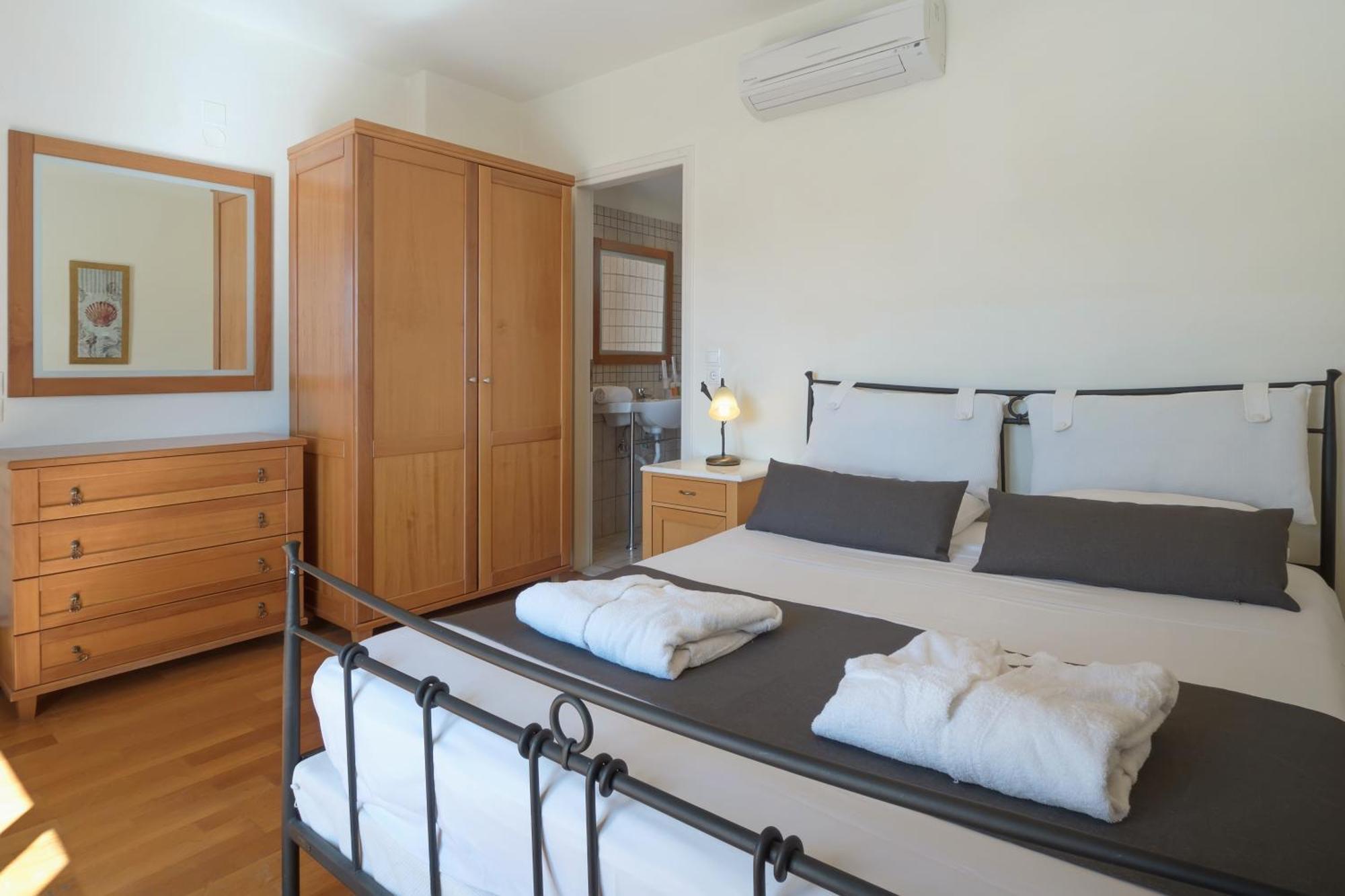 Miramare Resort & Spa Ayos Nikolaos Dış mekan fotoğraf