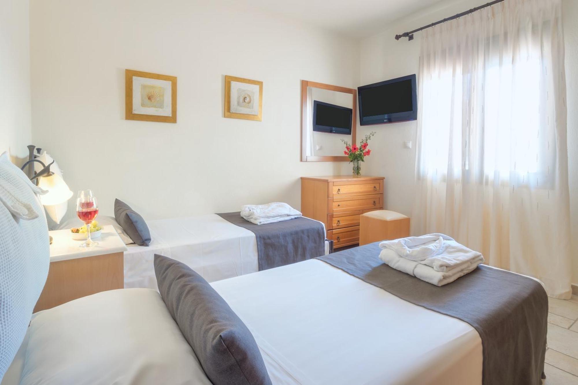 Miramare Resort & Spa Ayos Nikolaos Dış mekan fotoğraf