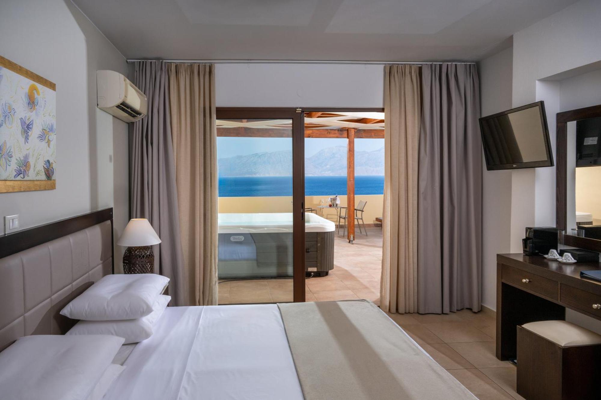 Miramare Resort & Spa Ayos Nikolaos Dış mekan fotoğraf